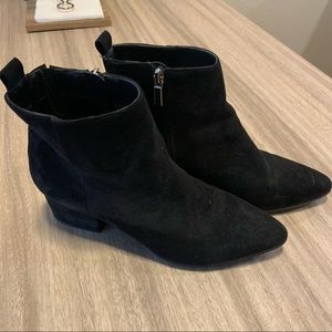 A New Day Black Booties Sz 8